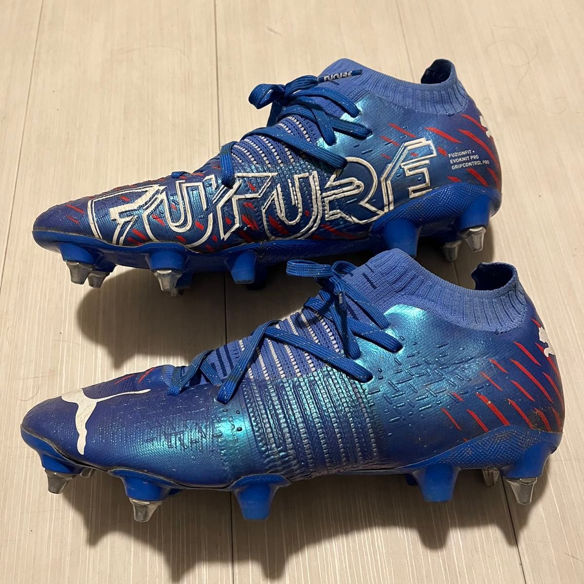 PUMA プーマ フューチャーZ 1 2ミックス SG 26 5 取替式サッカー