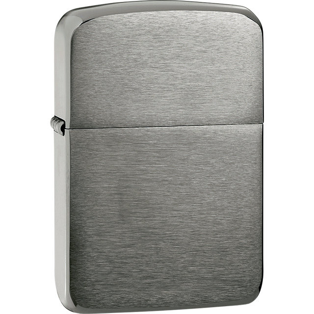 Zippo® 1941 Replica™ Lighter - Engrave Tech