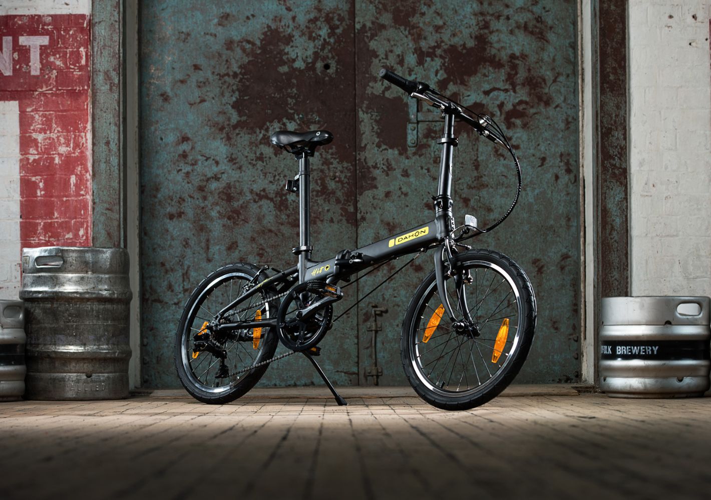 Robust & Affordable Folding Bike | Dahon HIT D6