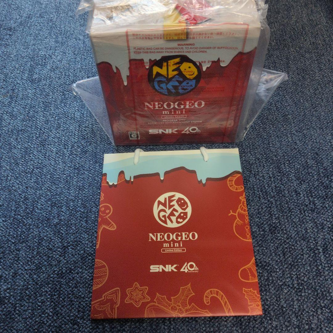 ​【未使用・限定品】ネオジオ ミニ クリスマス限定版 付属品完備 NEOGEO NEOGEO mini クリスマス限定版【買取価格】｜ゲオの宅配買取