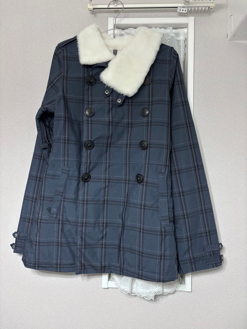 BURTON The White Collection ネイビー チェック柄 S 2026年最新】burton white collection ウェアの人気アイテム - メルカリ
