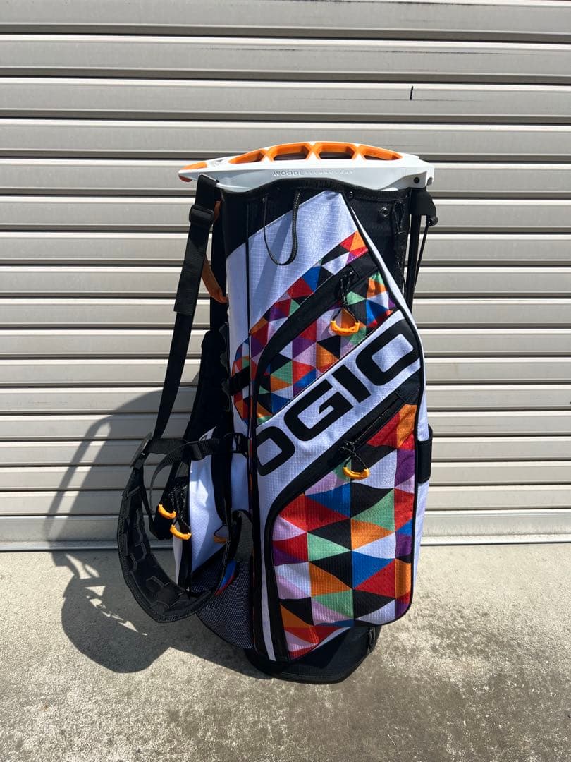 OGIO スタンドキャディバッグ 幾何学模様 8分割 OGIO（オジオ） キャディバッグ 10型 WOOD HYBRID 24 47インチ対応