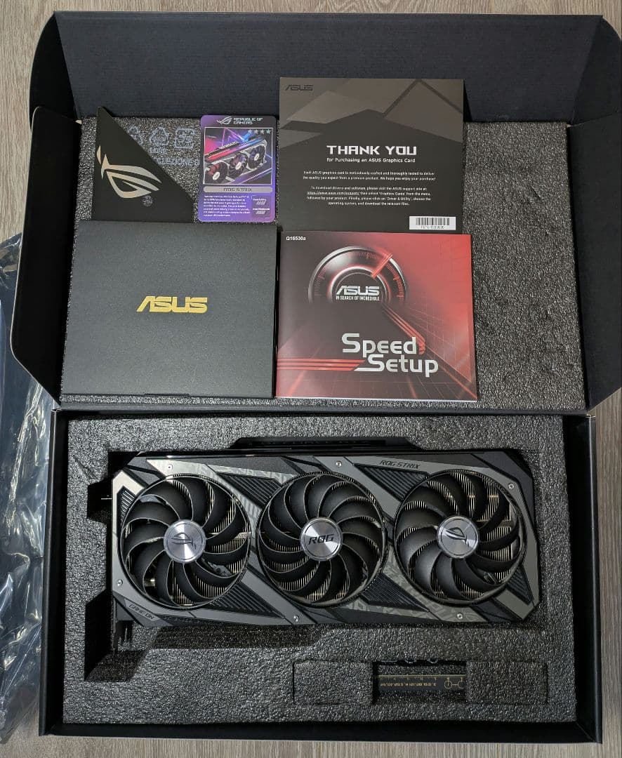 ASUS ROG Strix RTX 3080 12GB LHR版 ASUS、LHR版「GeForce RTX 3080」を搭載したゲーミングビデオカード